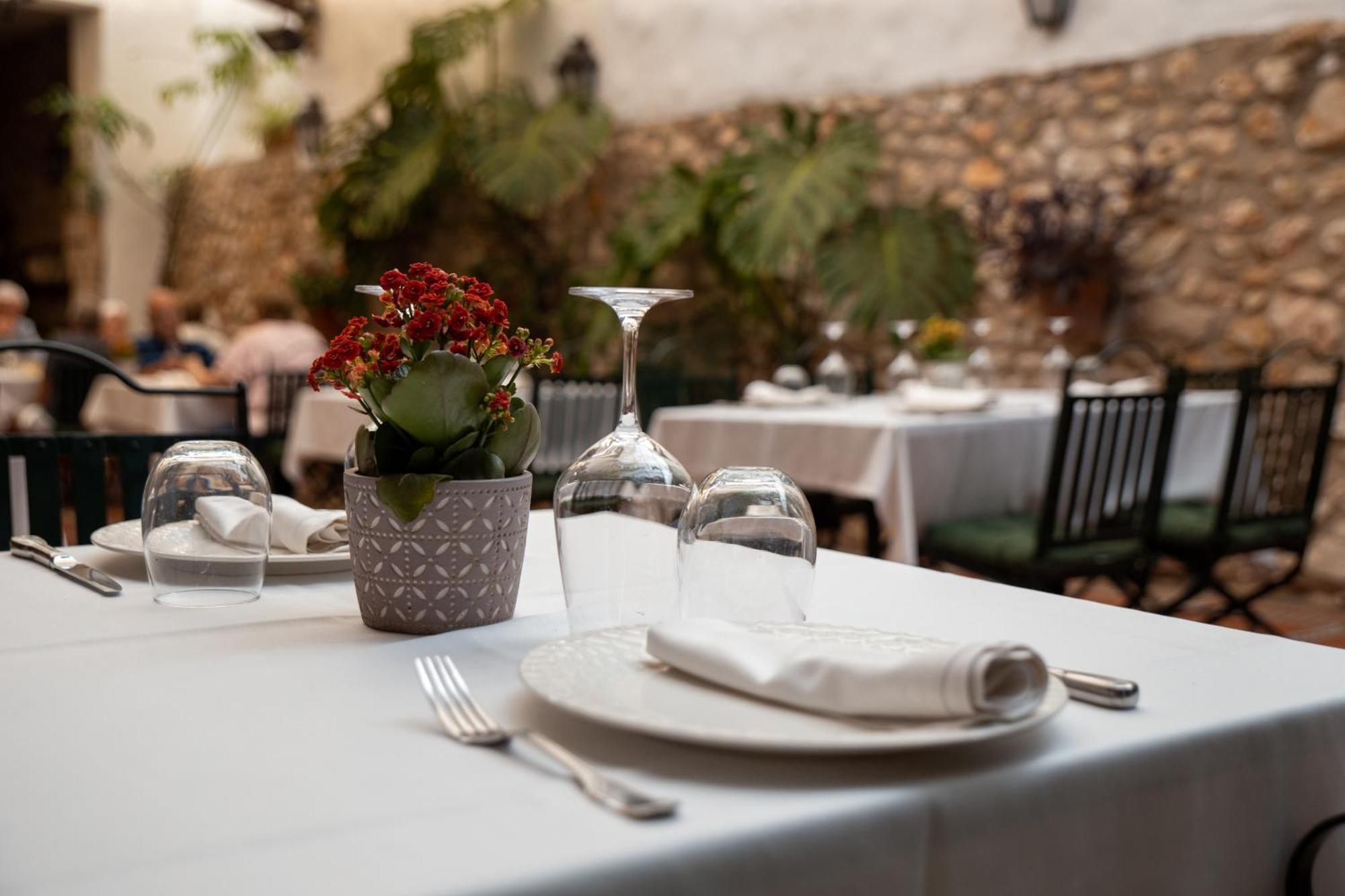 Hotel Nou Roma Denia Luaran gambar
